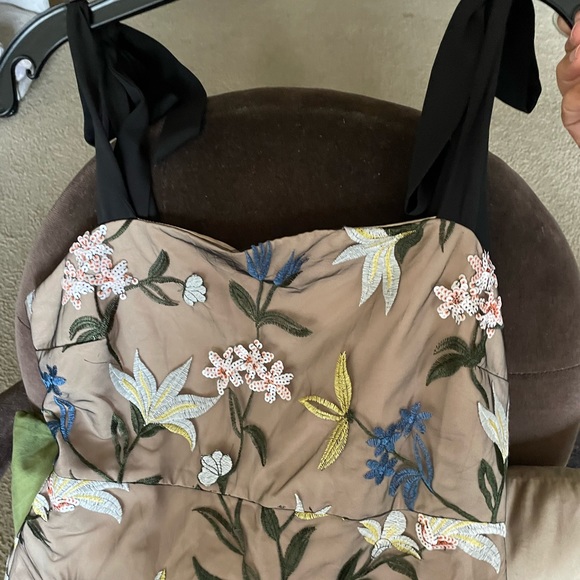 Endless Rose Floral Dress - Picture 6 of 9